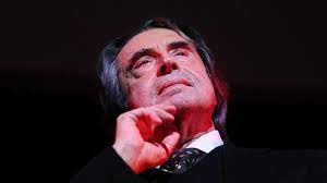 Riccardo Muti: Mozart per ripartire - La Stampa